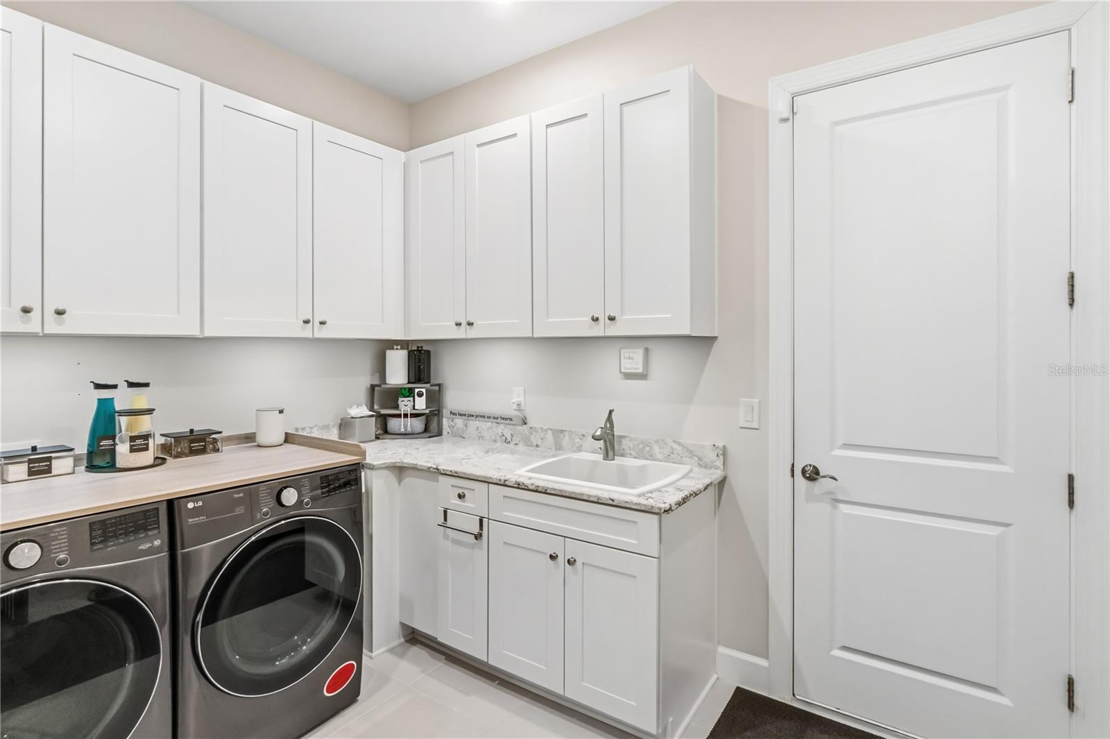 AZARIO ESPLANADE PH II SUBPH A,B & C - Residential