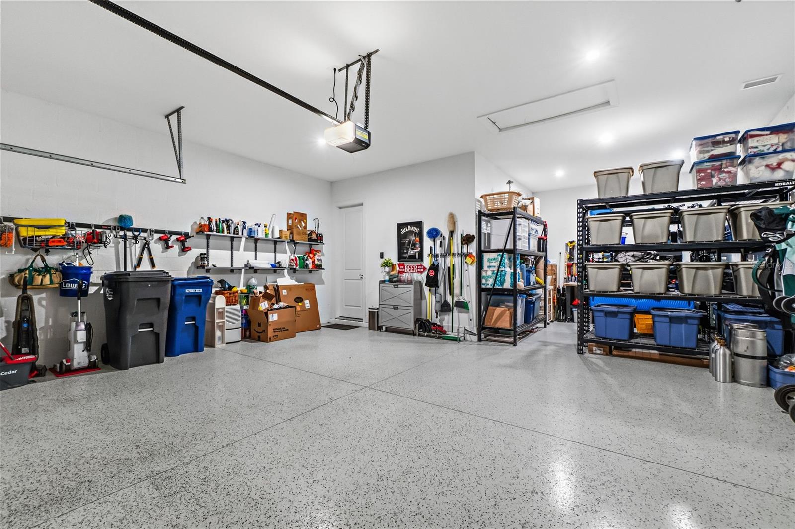 AZARIO ESPLANADE PH II SUBPH A,B & C - Residential