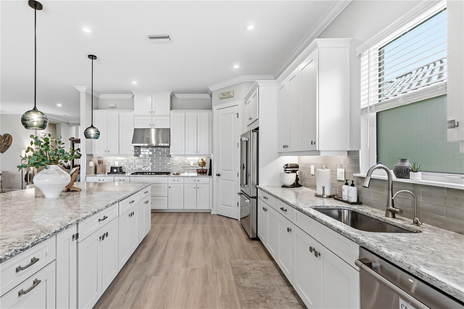 AZARIO ESPLANADE PH II SUBPH A,B & C - Residential