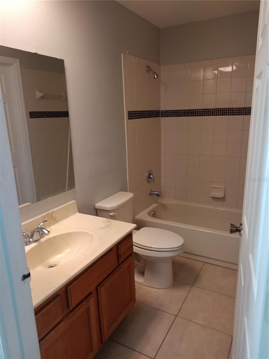 CYPRESS POINTE/LK ORLANDO - Residential Lease