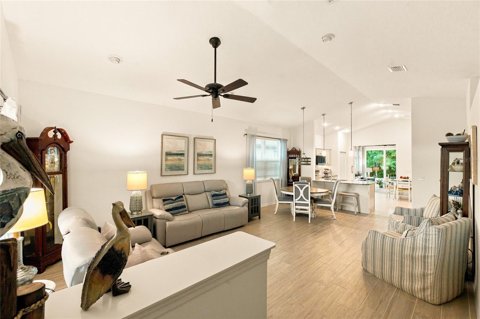 91 PARK PLACE CIRCLE