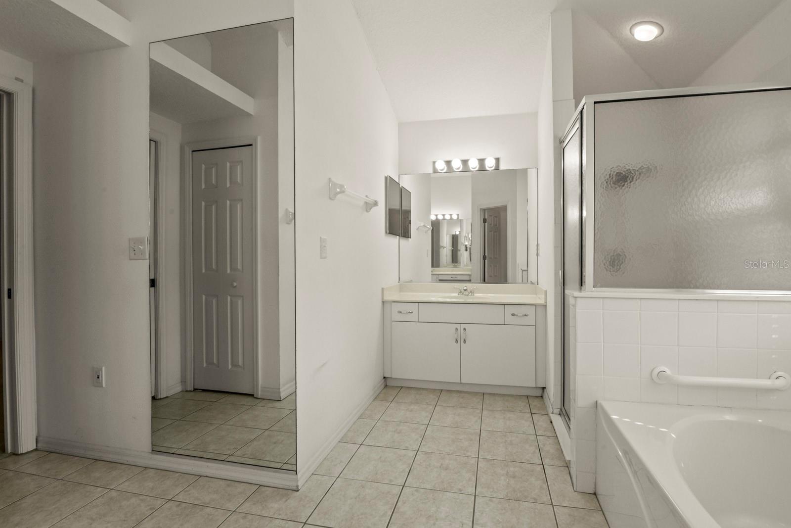 REGAL OAKS - Residential