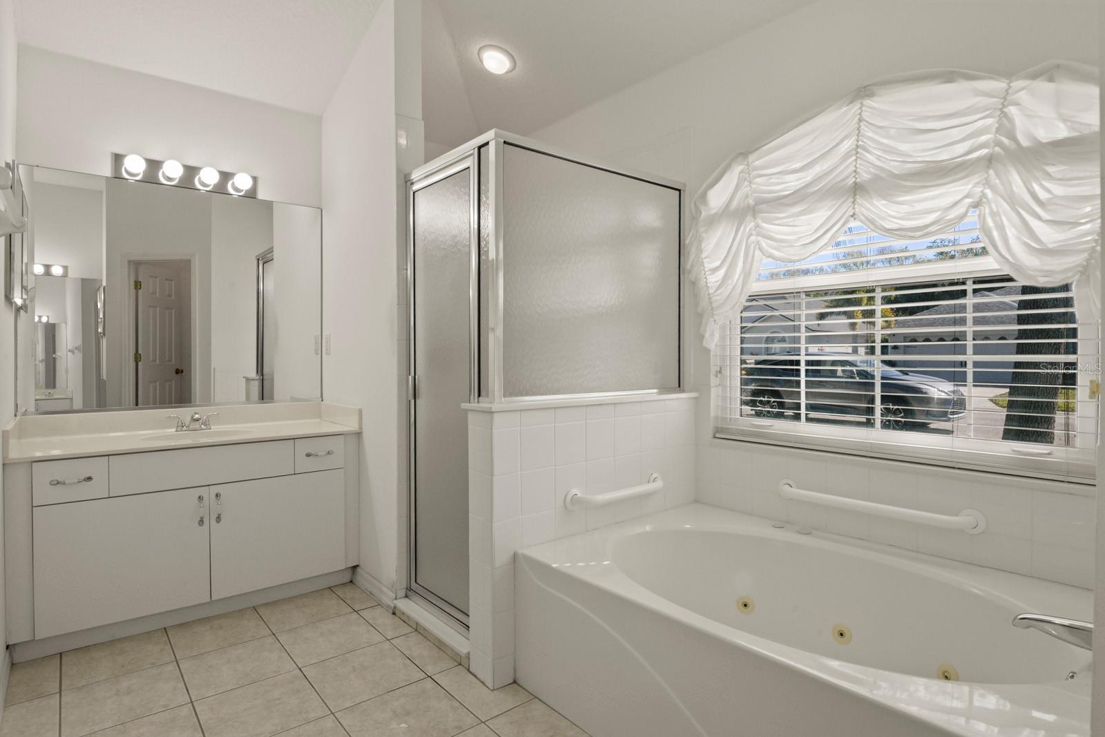 REGAL OAKS - Residential