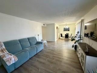 MILLENNIUM PALMS - Residential