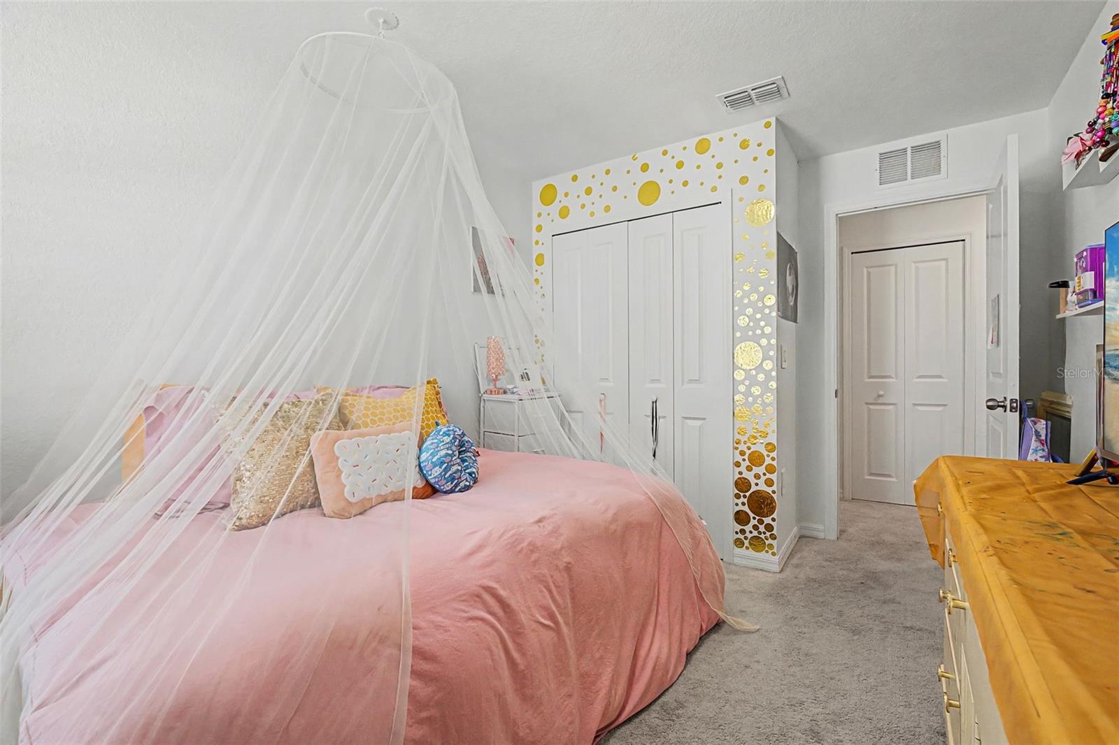 AURORA SUB - Residential