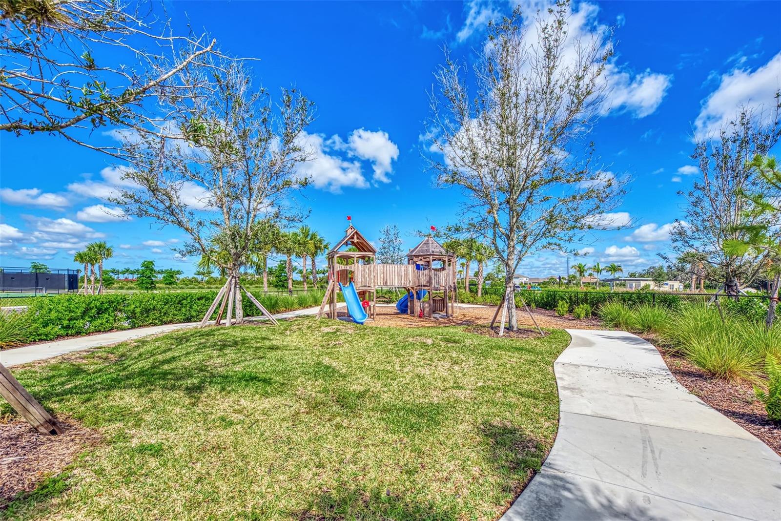 SKY RANCH - Residential