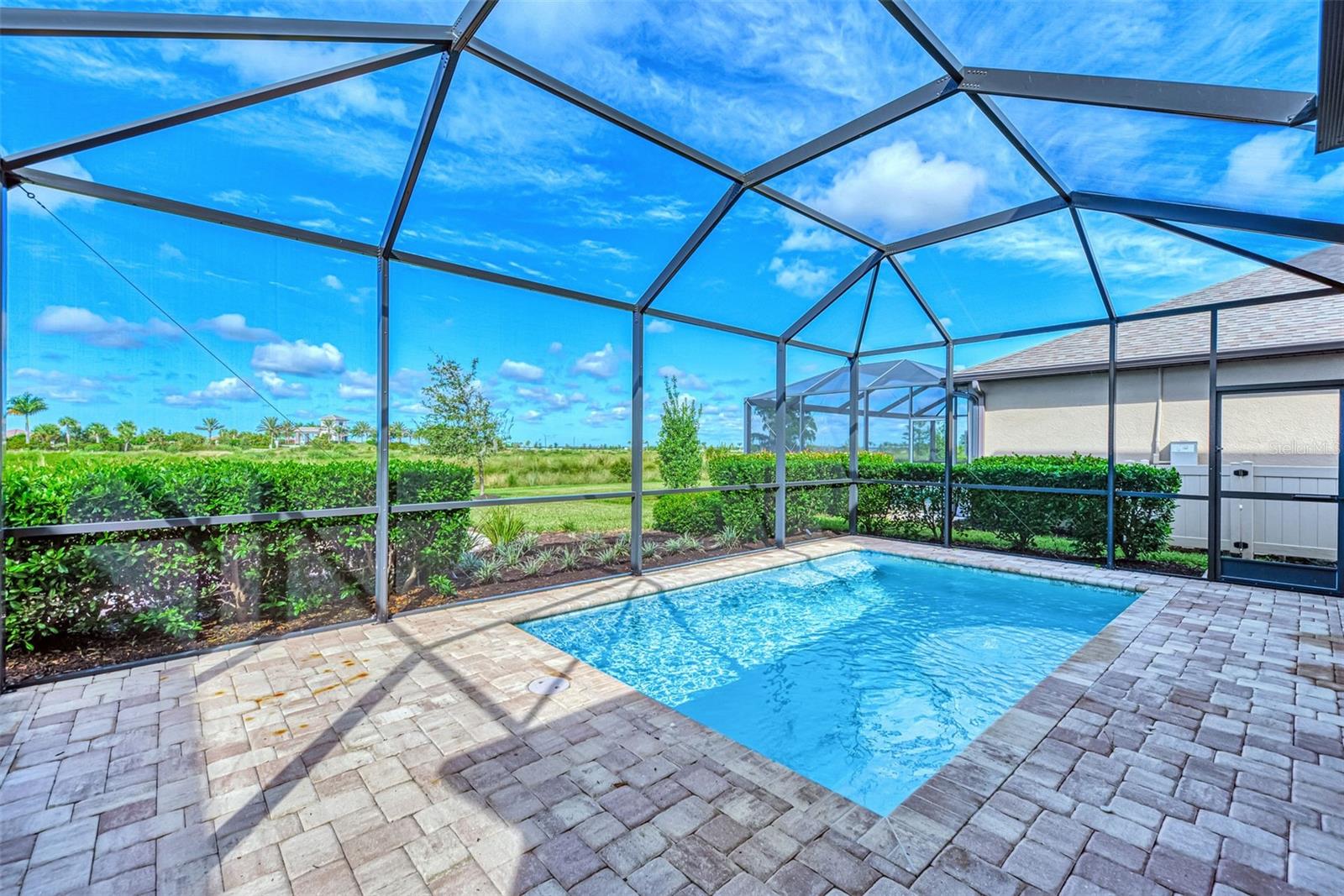 SKY RANCH - Residential