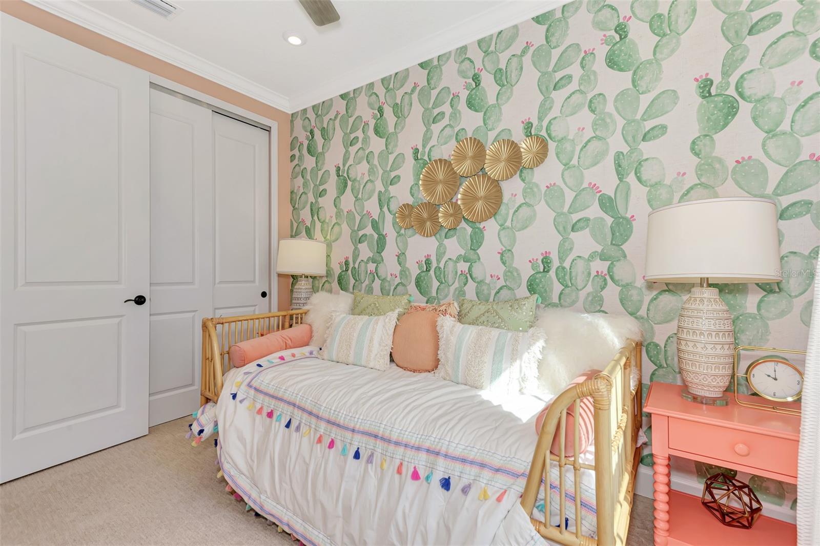 SKY RANCH - Residential