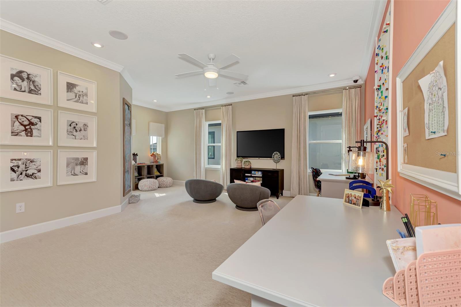 SKY RANCH - Residential