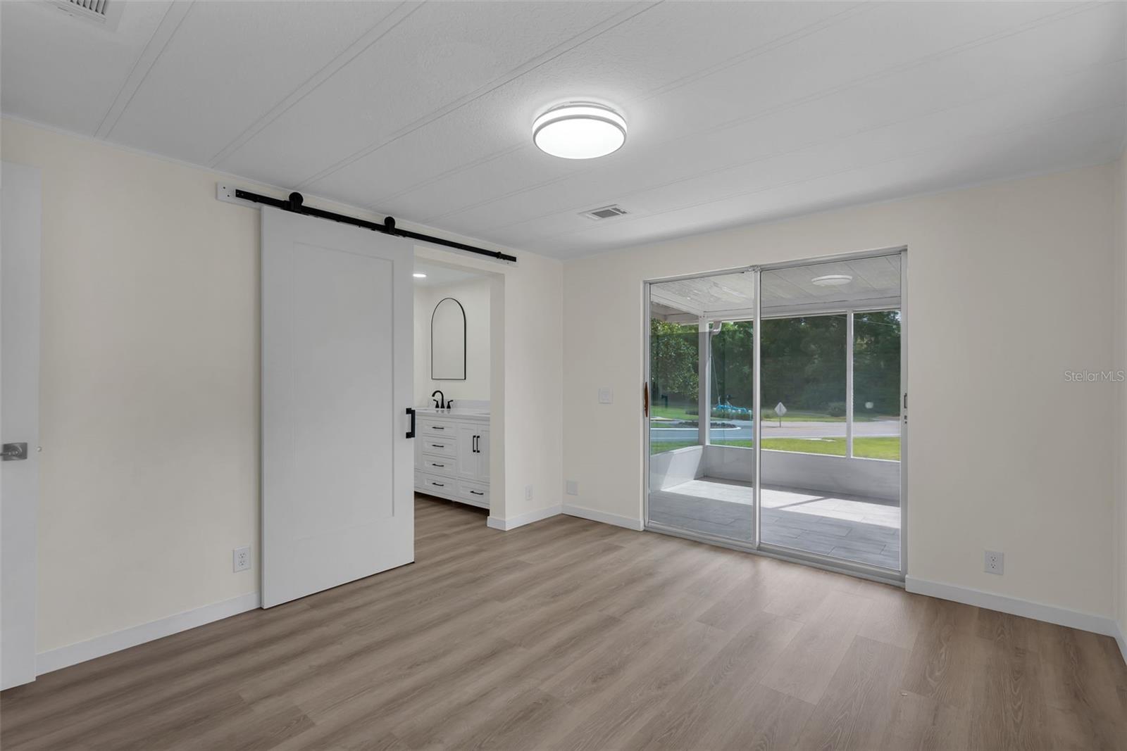 ZELLWOOD - Residential