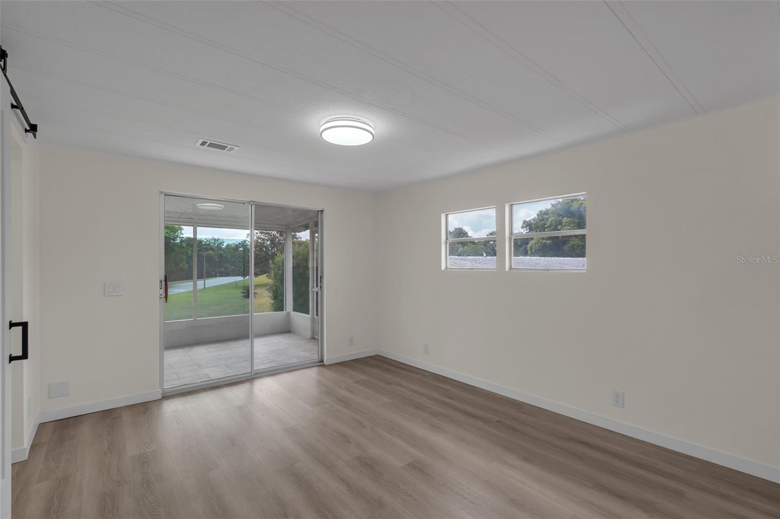 ZELLWOOD - Residential