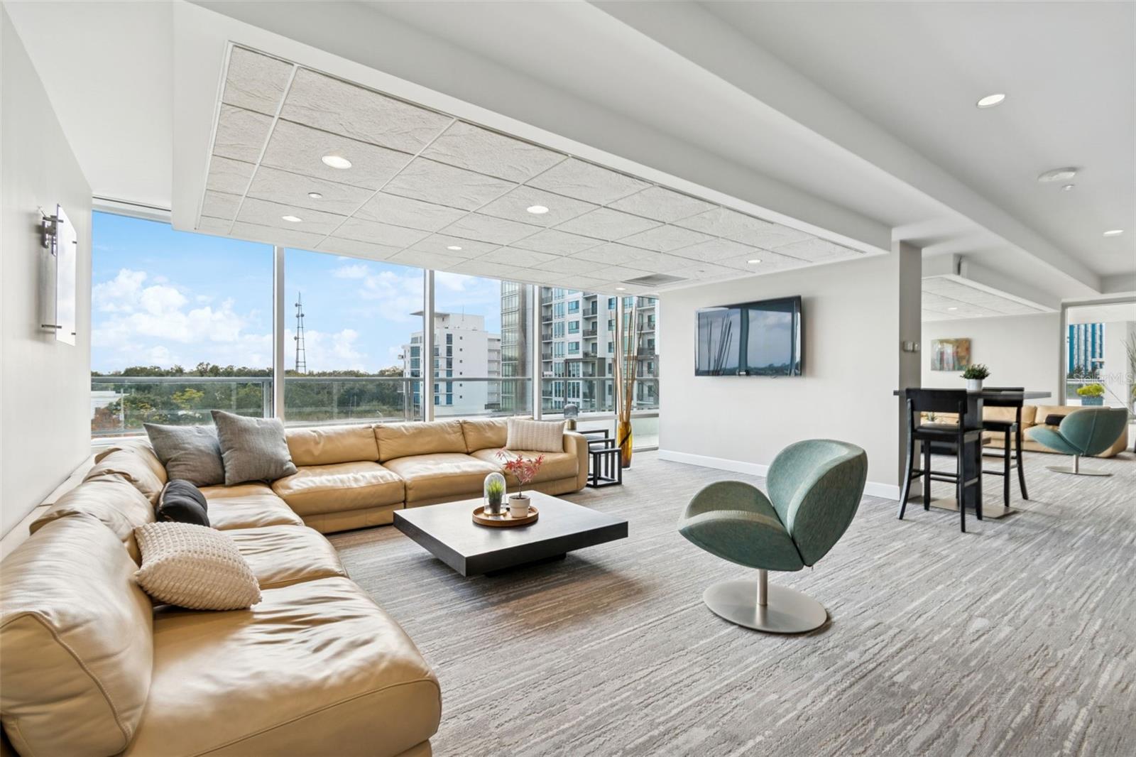 101 EOLA CONDOS - Residential Lease