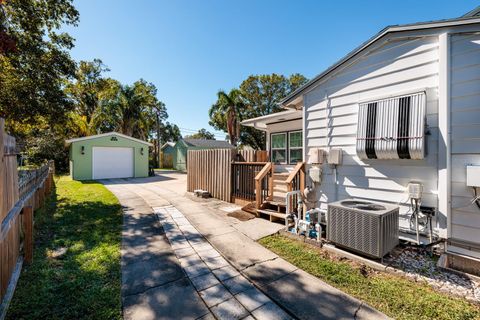 A home in CLEARWATER