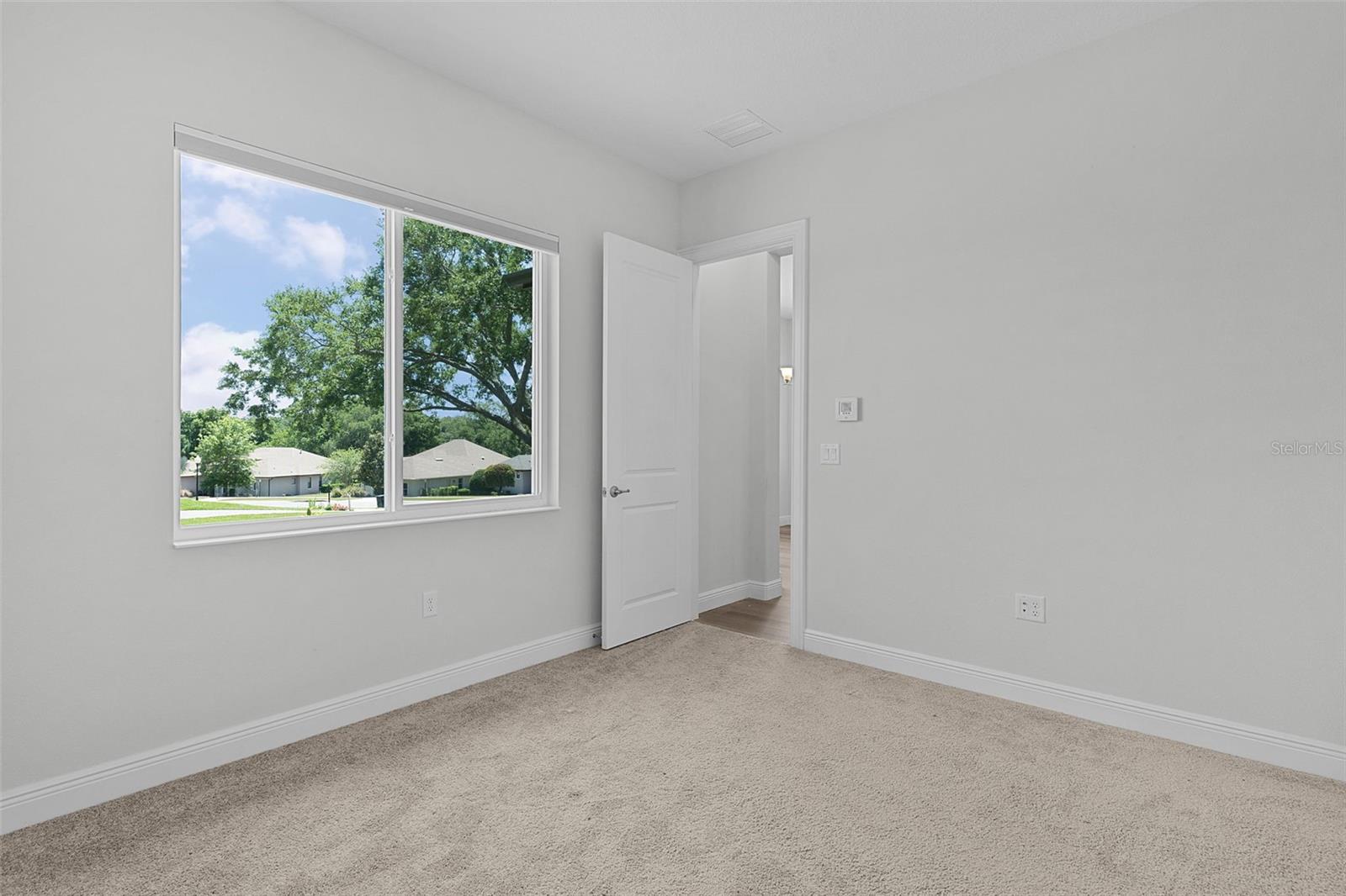 HARBOR HILLS - Residential