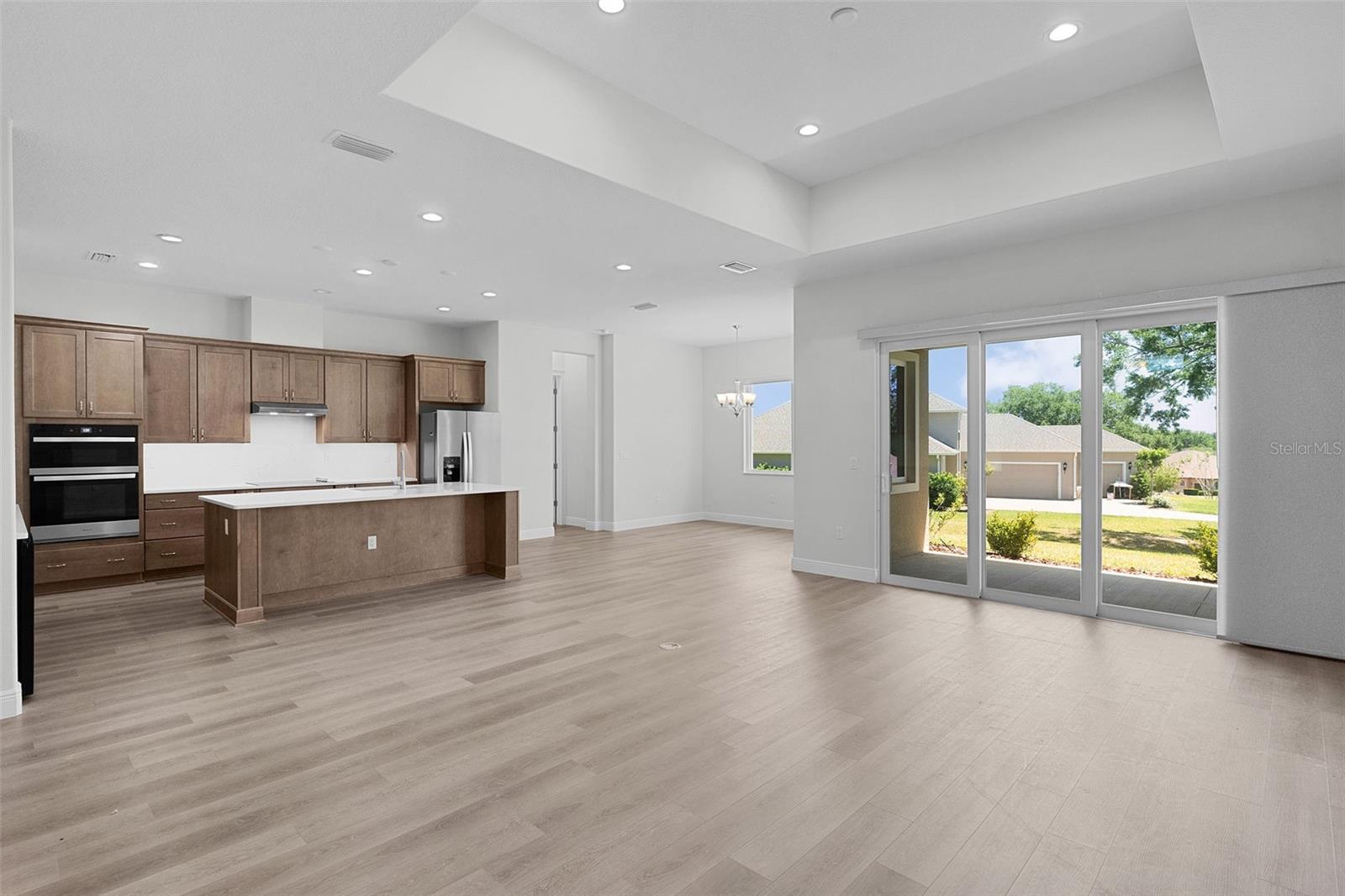 HARBOR HILLS - Residential