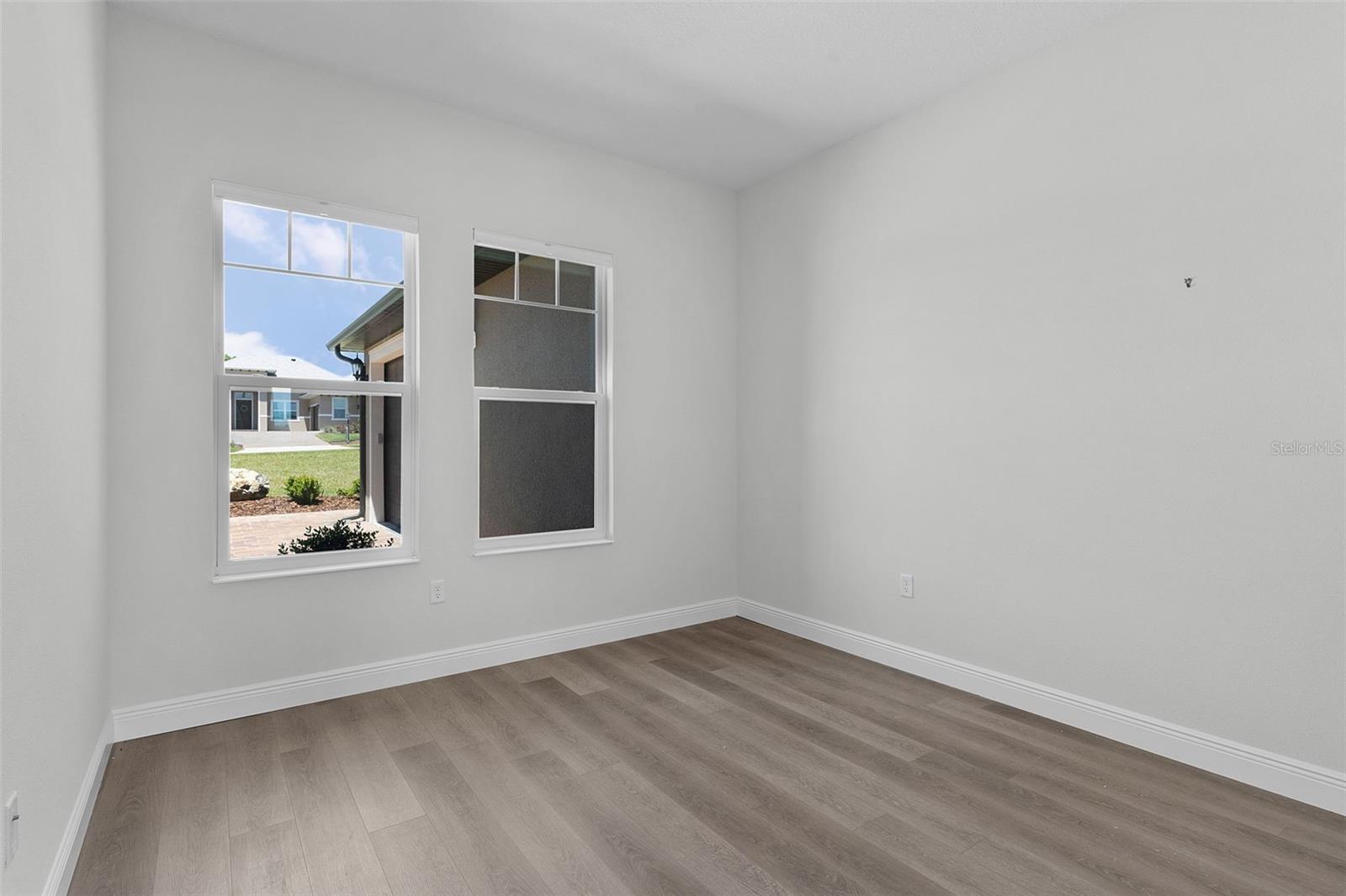 HARBOR HILLS - Residential