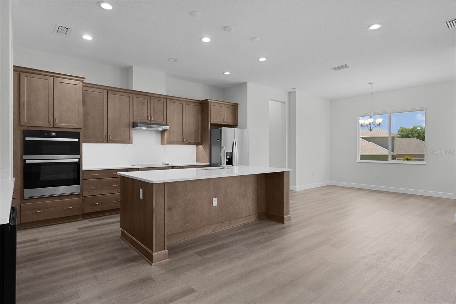 HARBOR HILLS - Residential