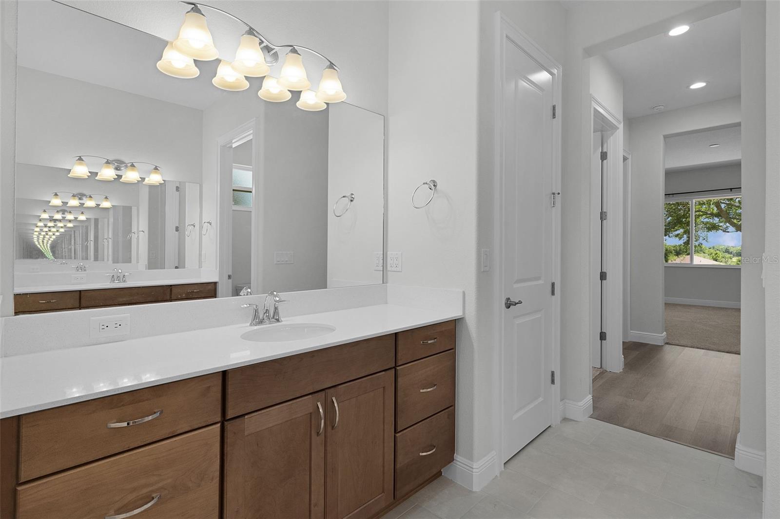 HARBOR HILLS - Residential