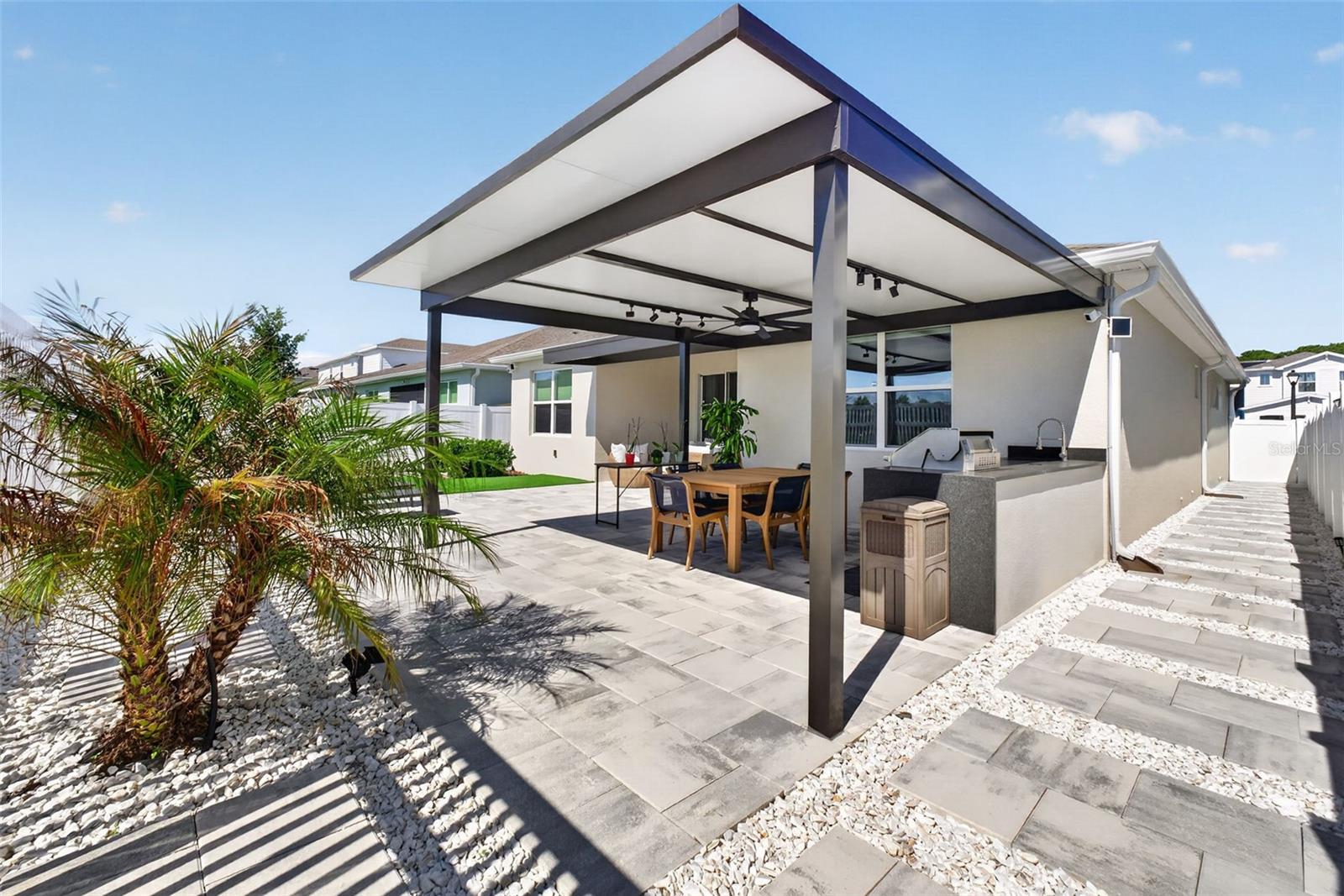 SUMMERLAKE RESERVE - Residential