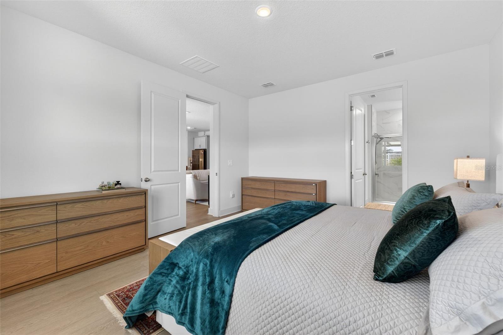 SUMMERLAKE RESERVE - Residential