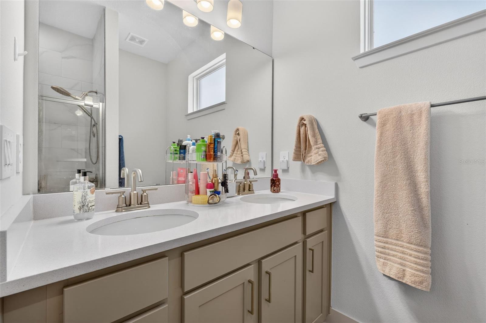 SUMMERLAKE RESERVE - Residential