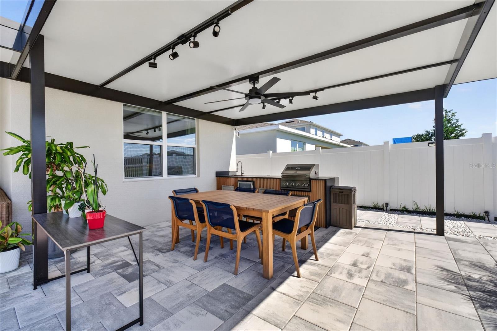 SUMMERLAKE RESERVE - Residential