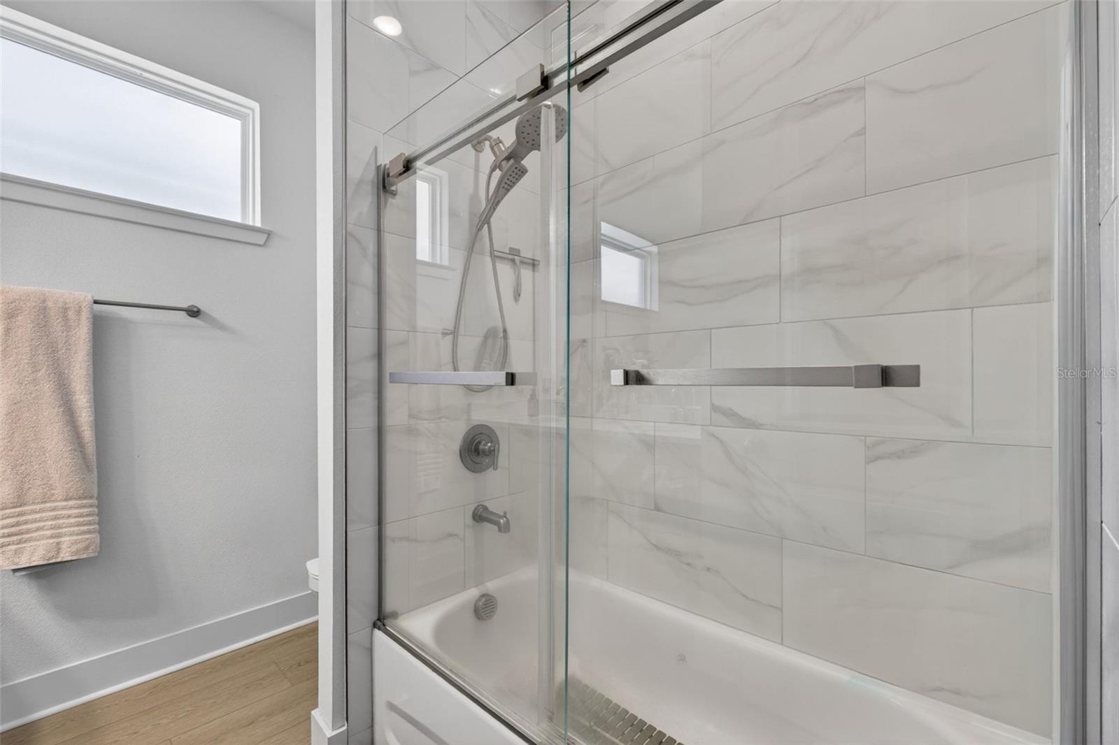 SUMMERLAKE RESERVE - Residential