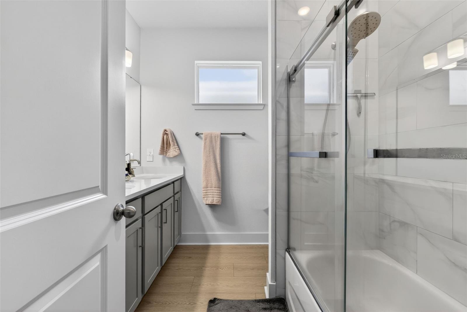 SUMMERLAKE RESERVE - Residential