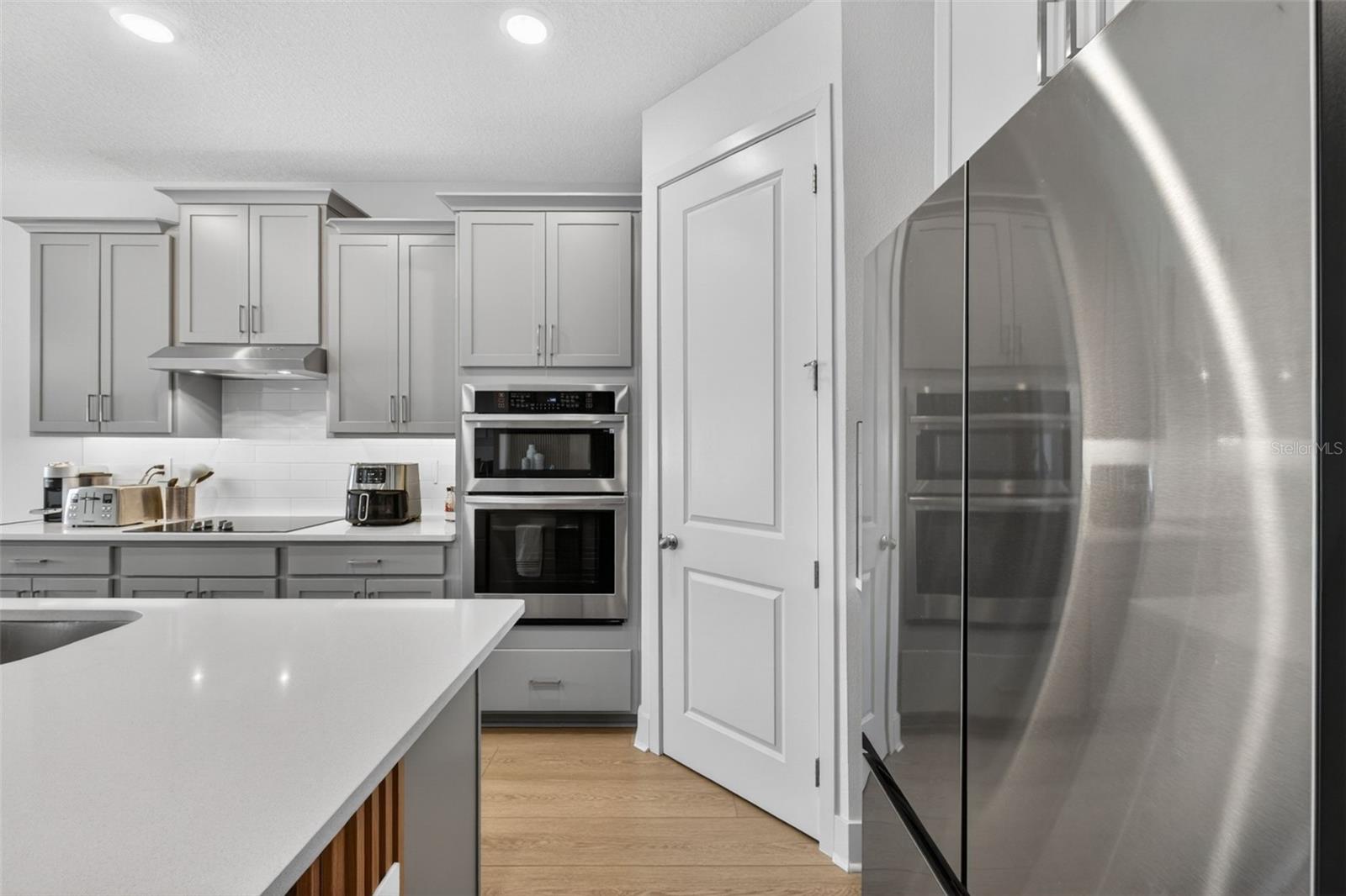 SUMMERLAKE RESERVE - Residential