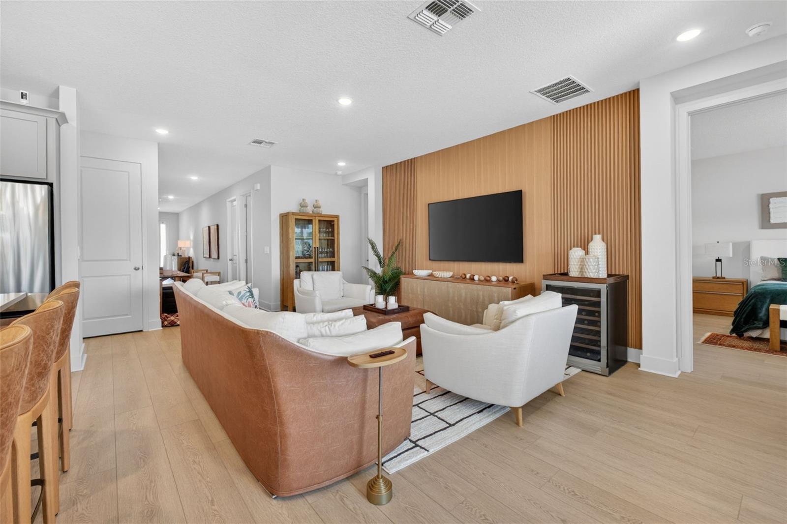 SUMMERLAKE RESERVE - Residential