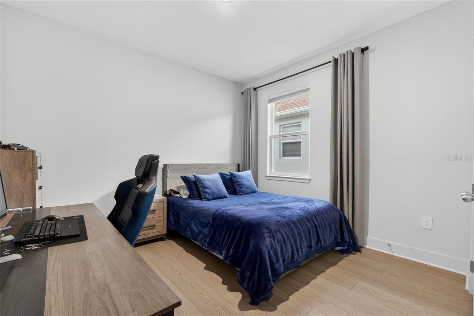 SUMMERLAKE RESERVE - Residential