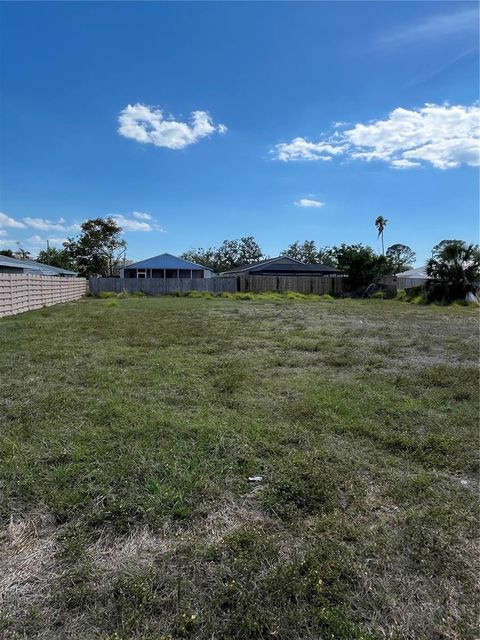 Photo of 0 (lot 11) Wharf Road, Sarasota, FL 34231 (MLS # A4641766)