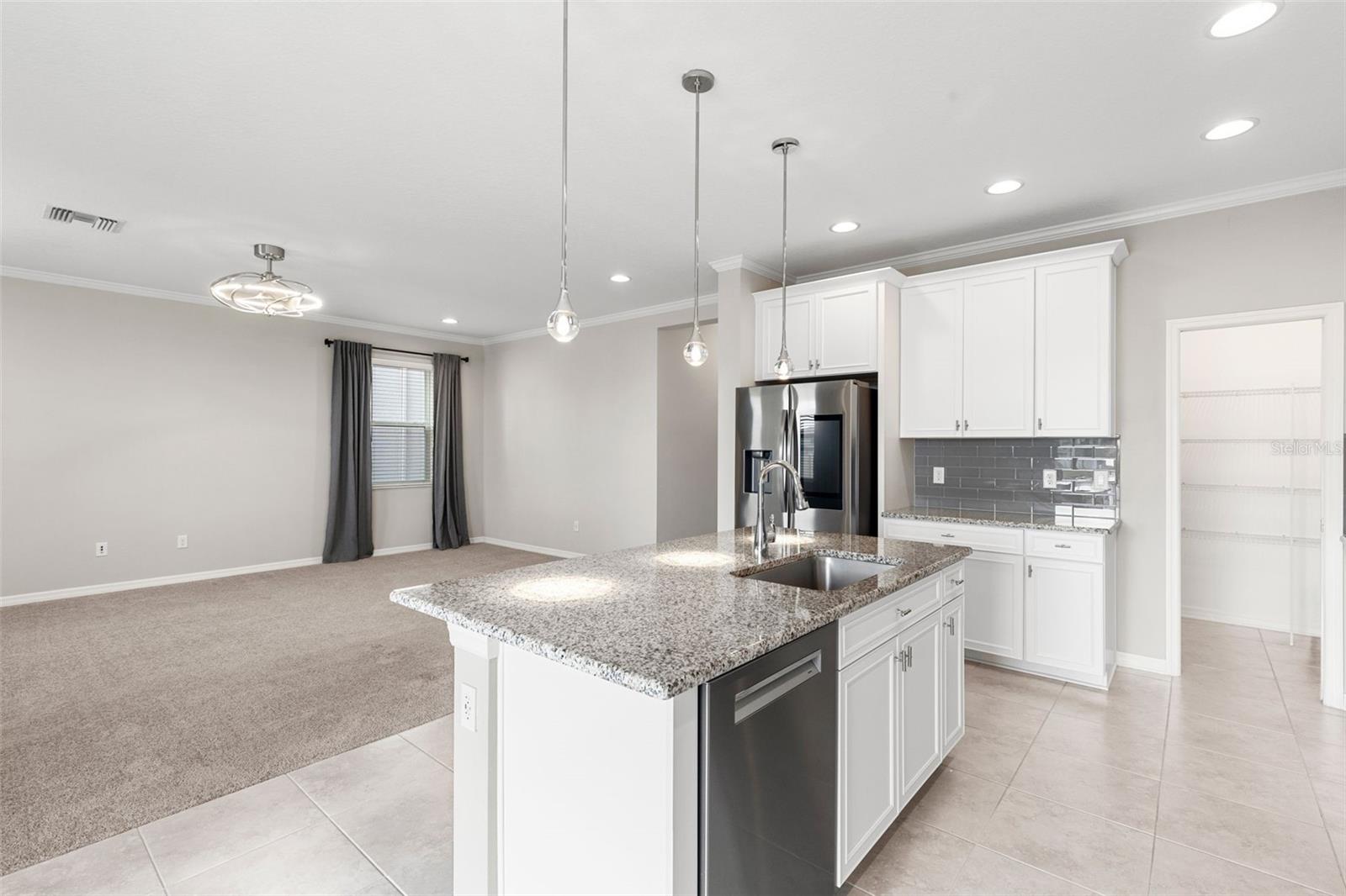 EPPERSON RANCH SOUTH PH 3B - Residential