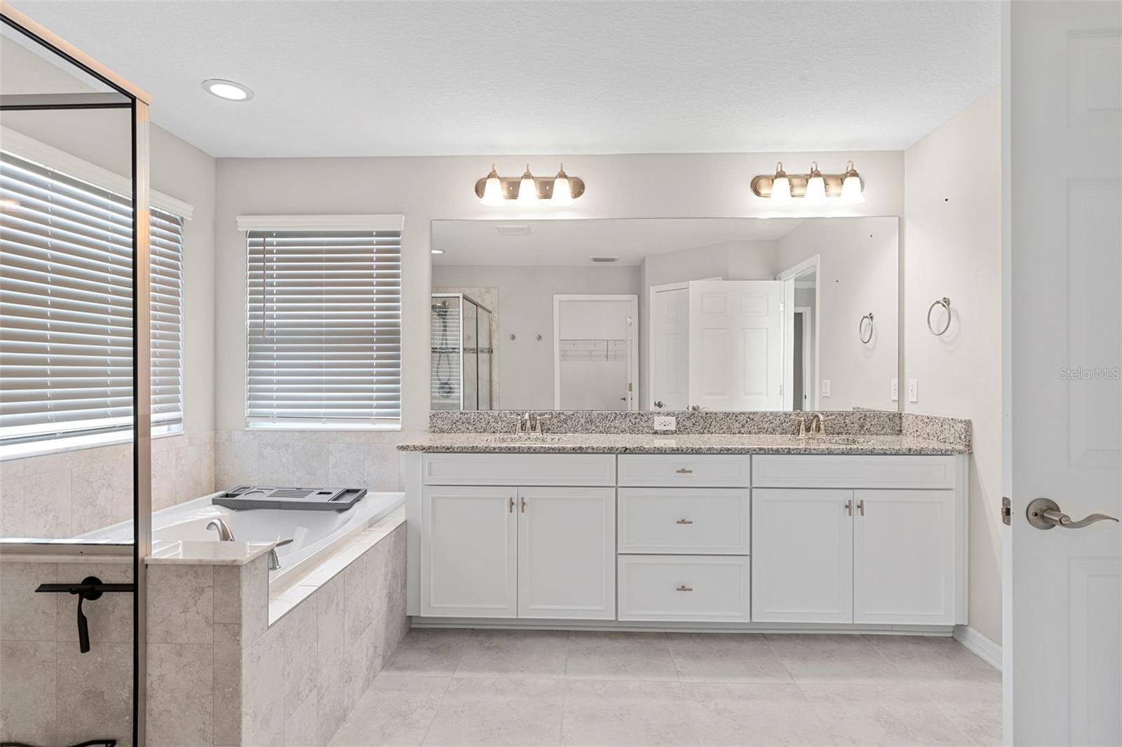 EPPERSON RANCH SOUTH PH 3B - Residential