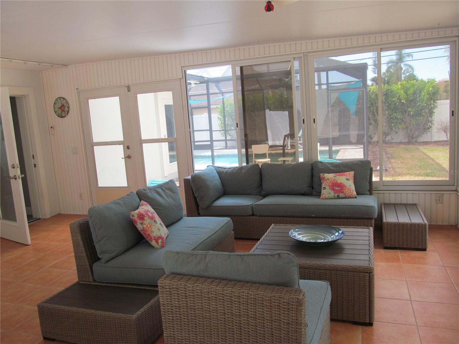 VENEZIA PARK REP - Residential