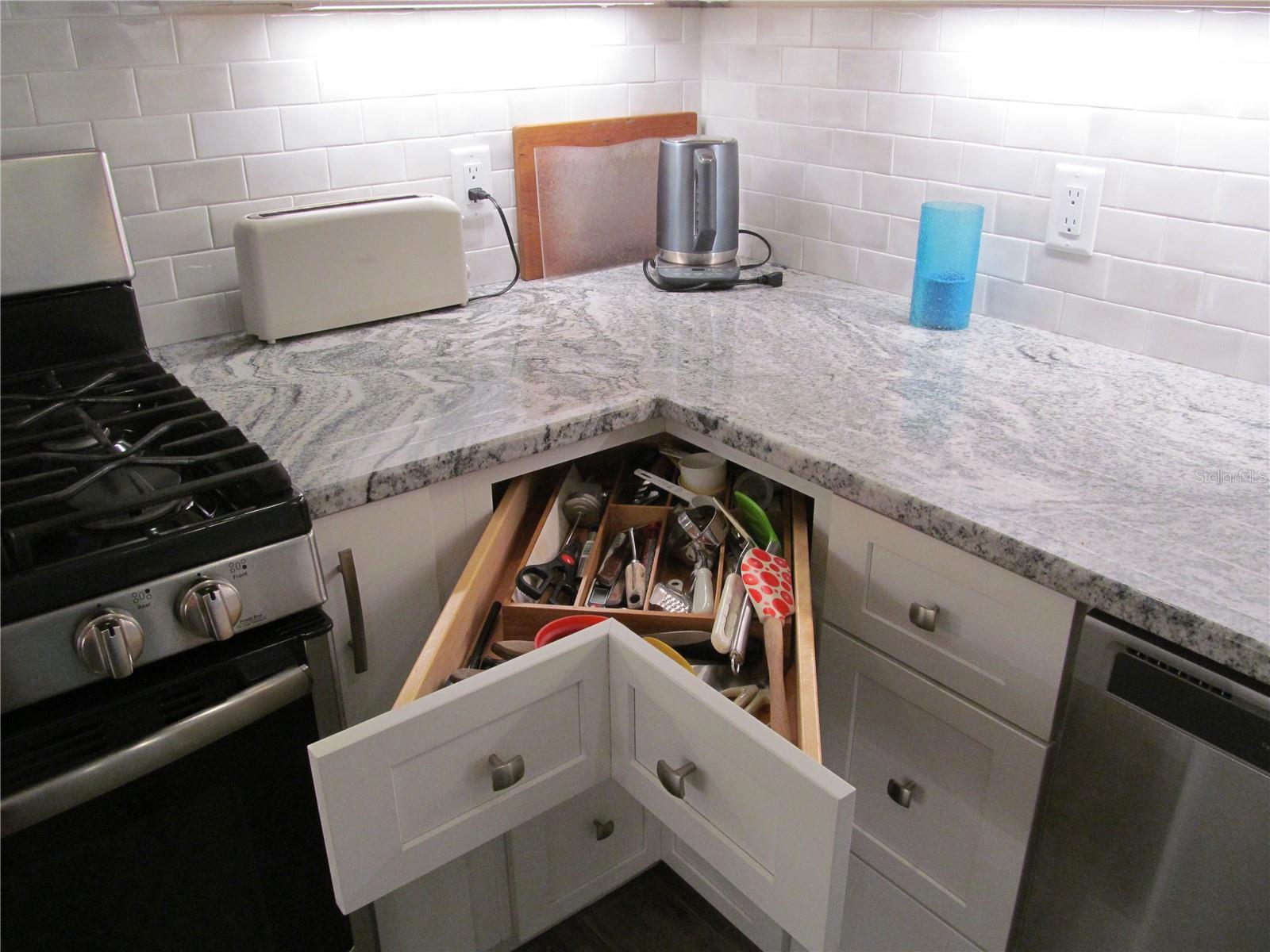 VENEZIA PARK REP - Residential