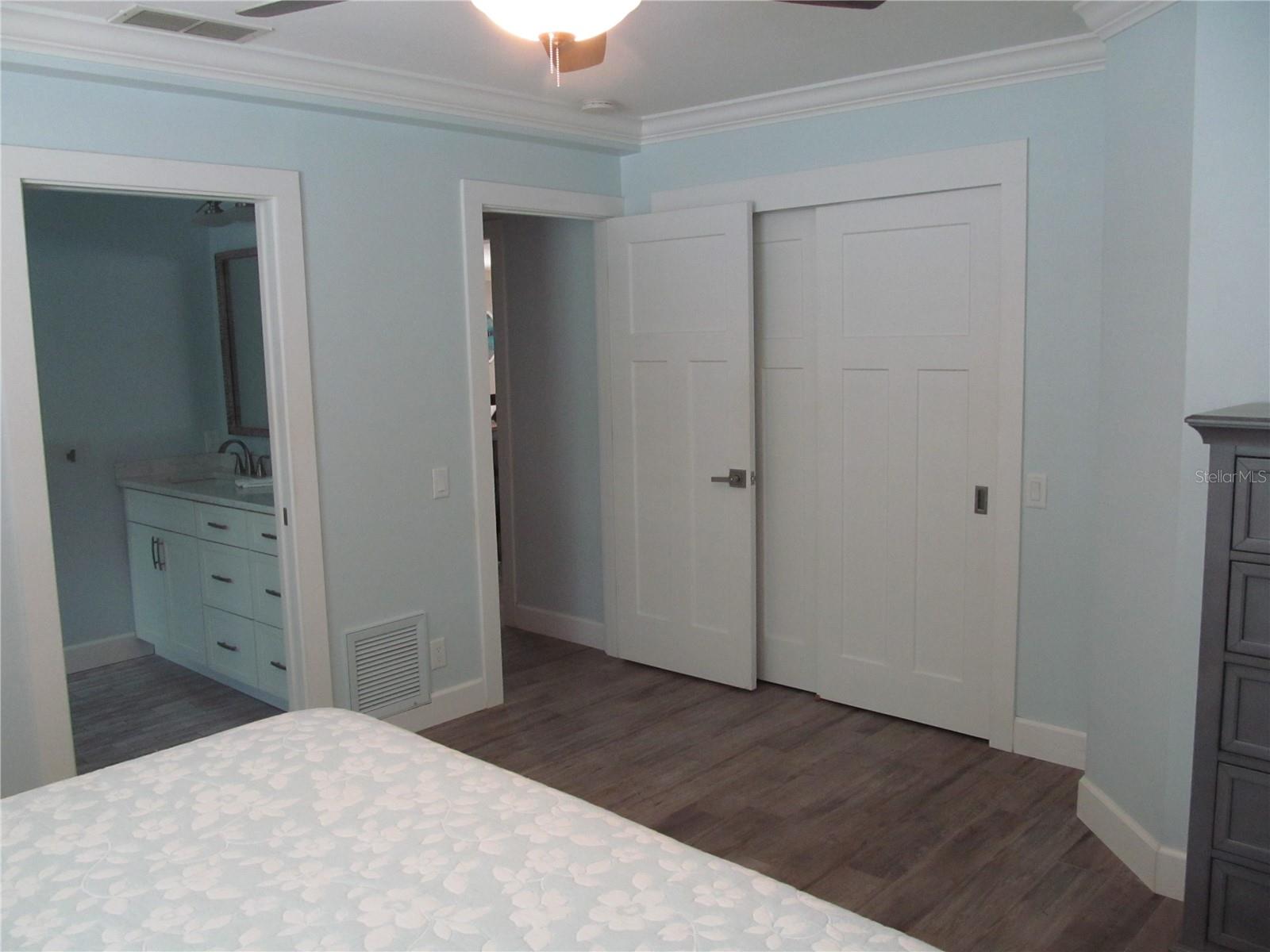 VENEZIA PARK REP - Residential