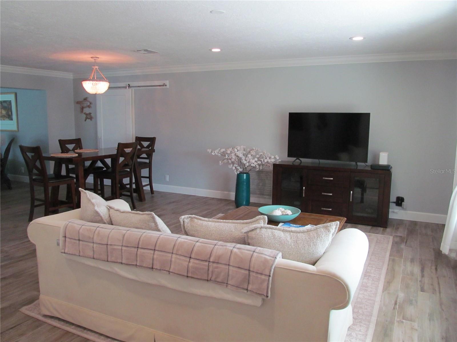 VENEZIA PARK REP - Residential