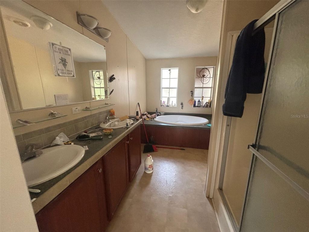 Photo of 595 SW Trenton Terrace, Fort White, FL 32038 (MLS # GC536760)