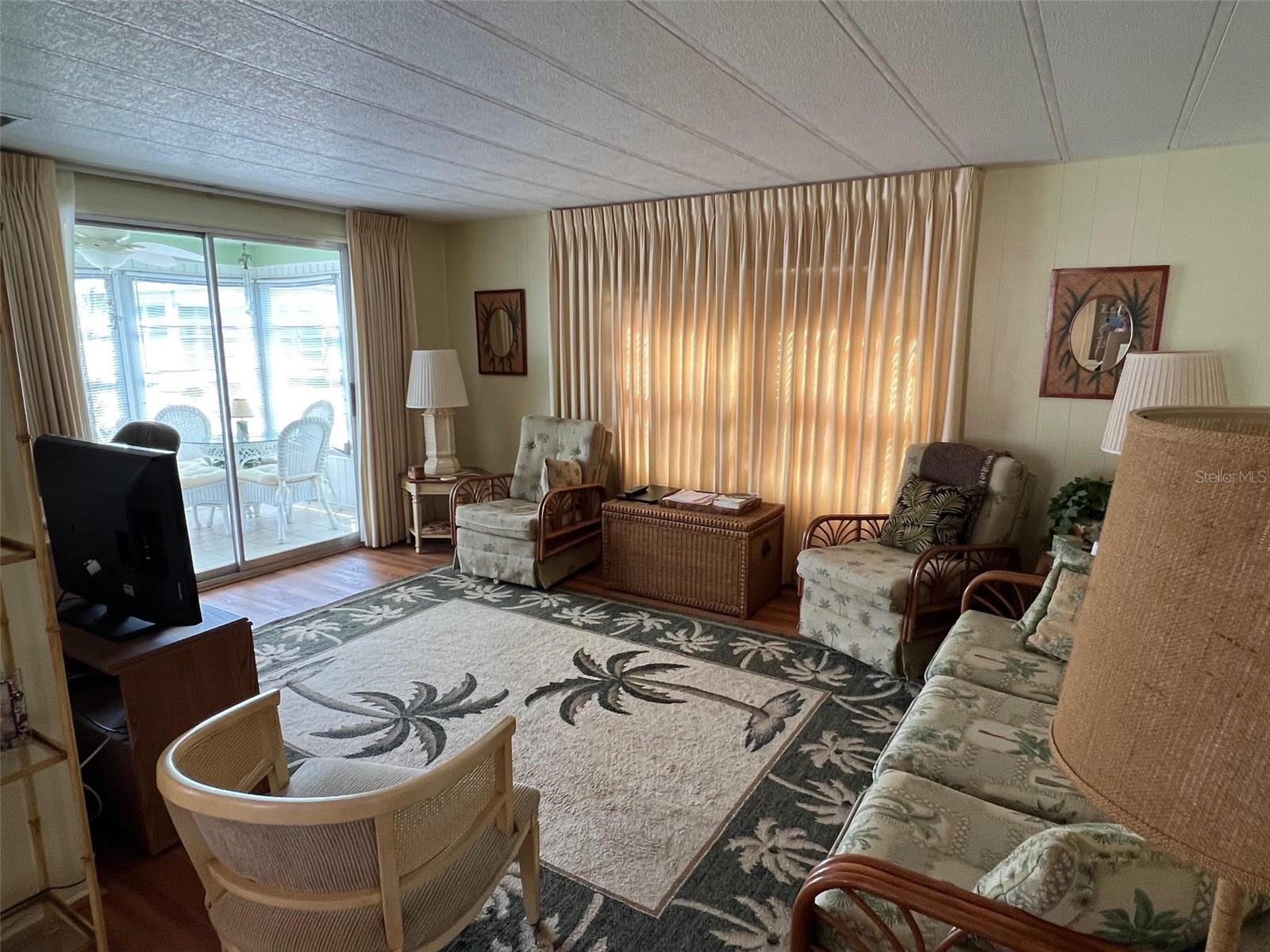 PALM HILL MOBILE HOME PARK UNREC - Residential