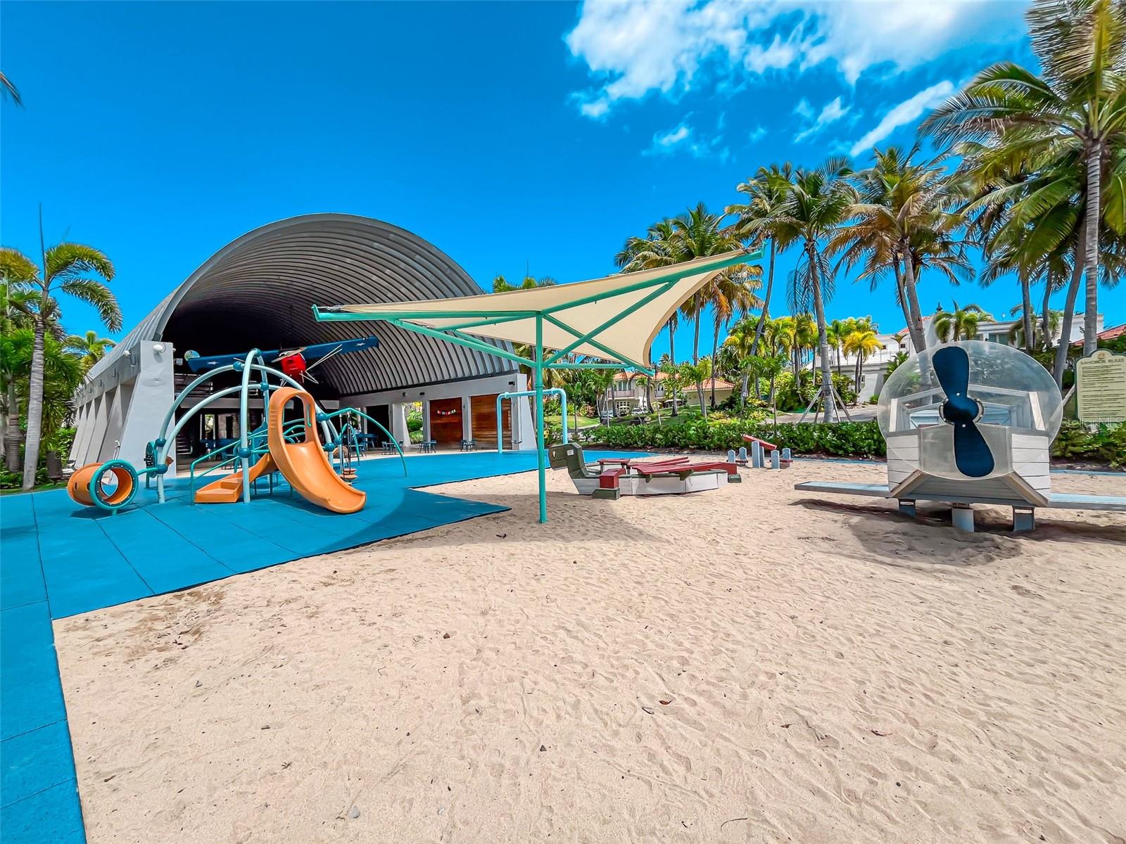 DORADO BEACH EAST - Residential