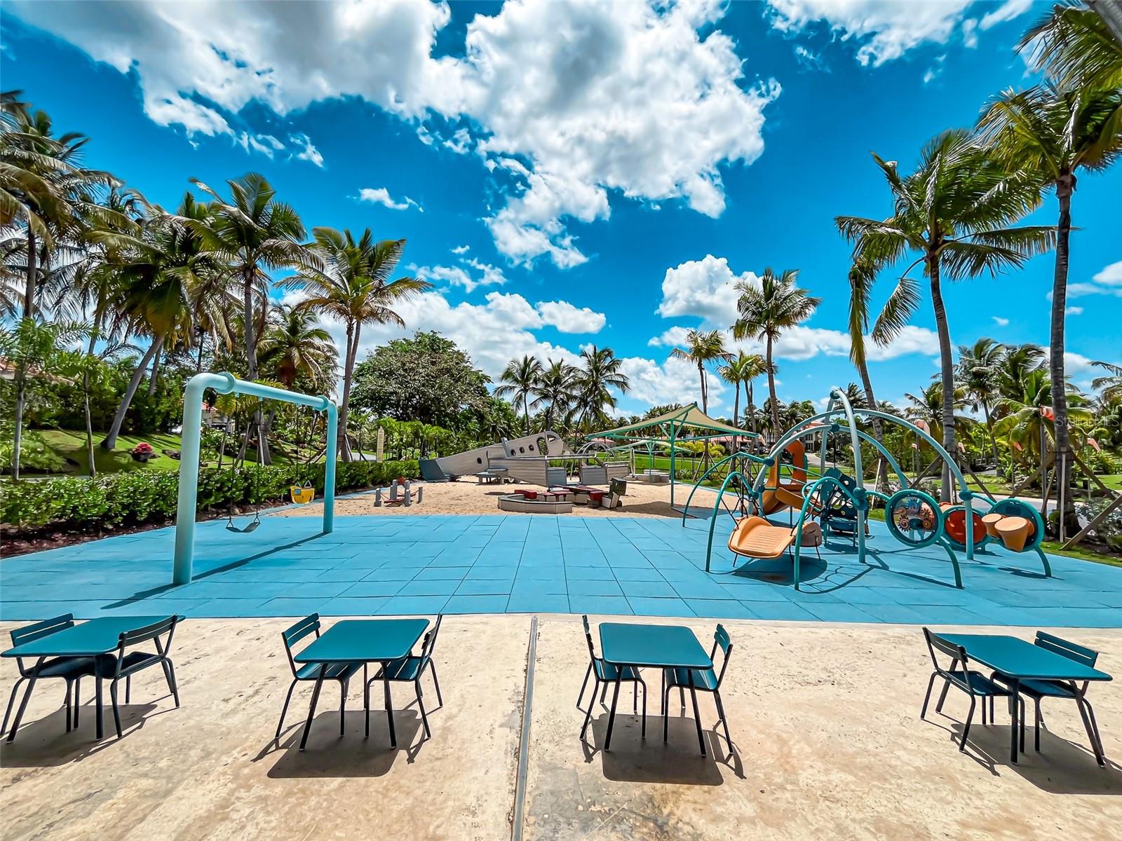 DORADO BEACH EAST - Residential