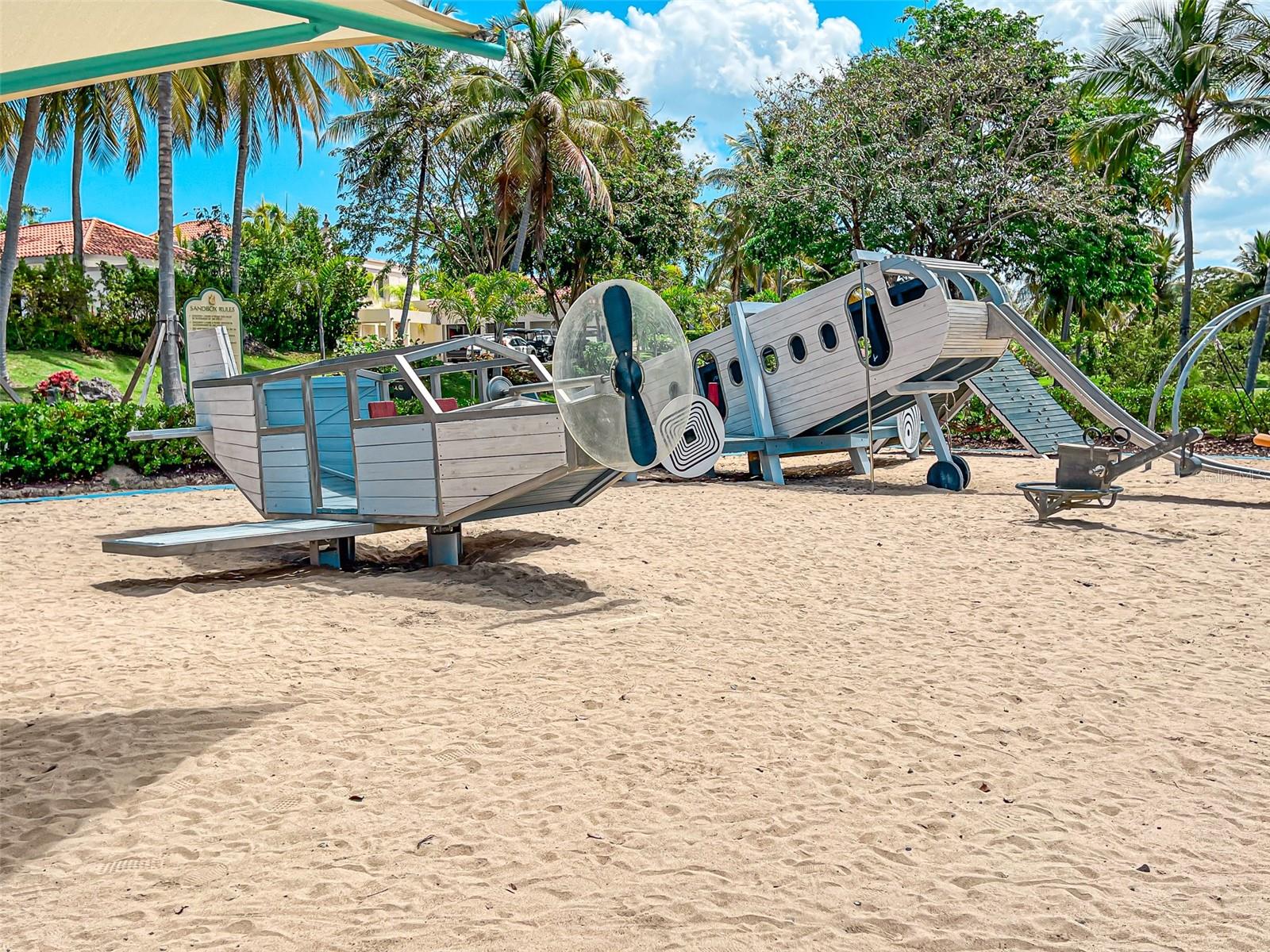 DORADO BEACH EAST - Residential