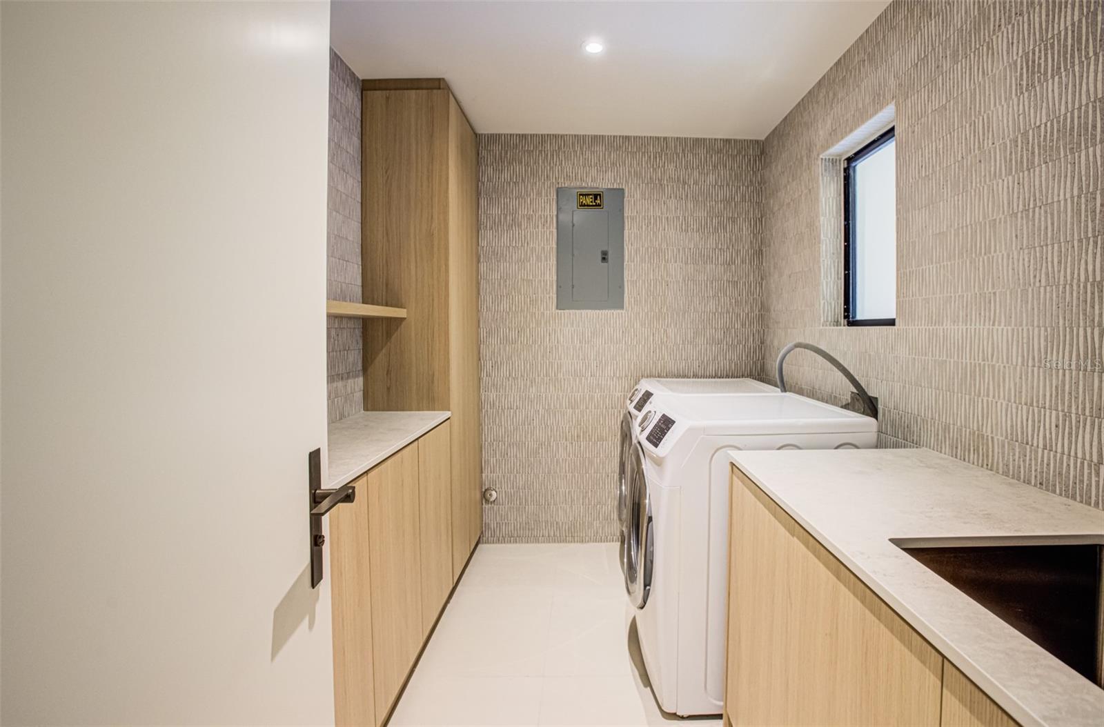 DORADO BEACH EAST - Residential