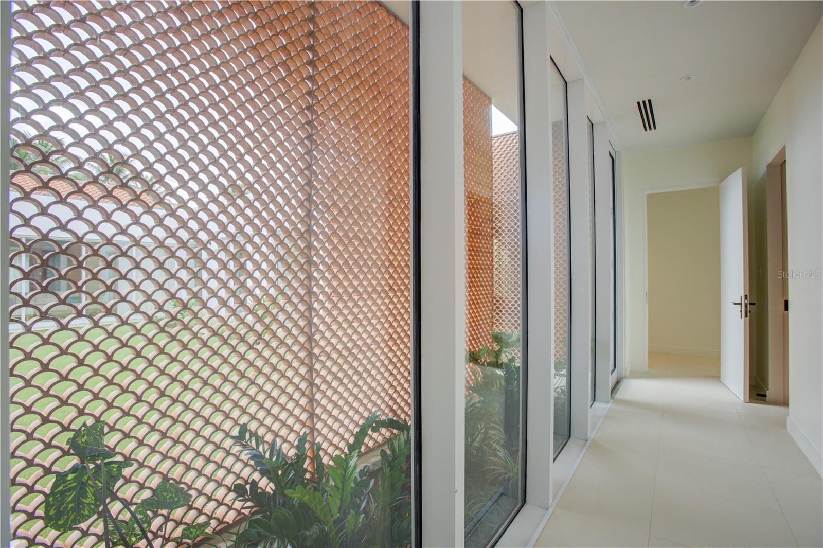 DORADO BEACH EAST - Residential