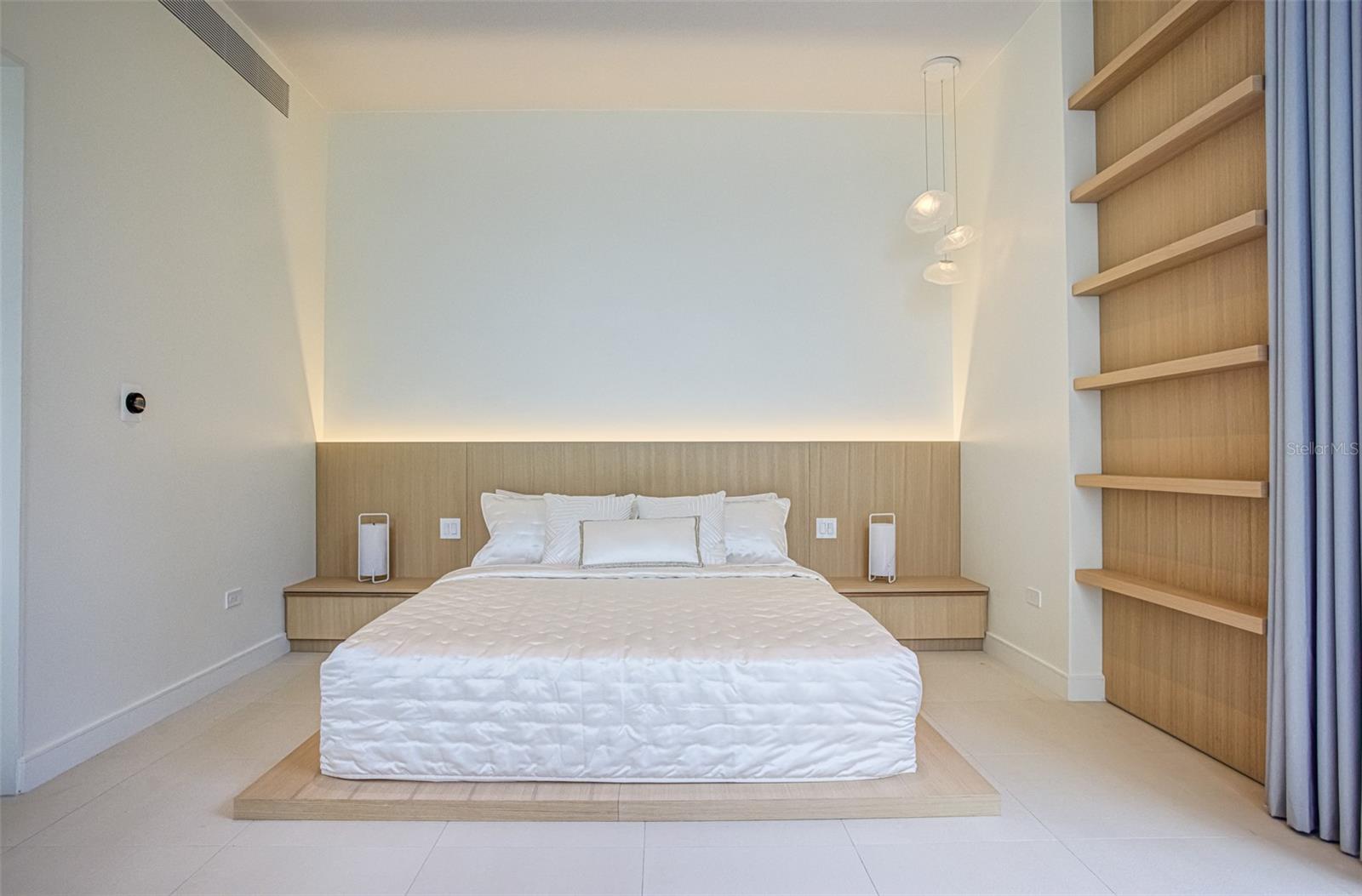 DORADO BEACH EAST - Residential