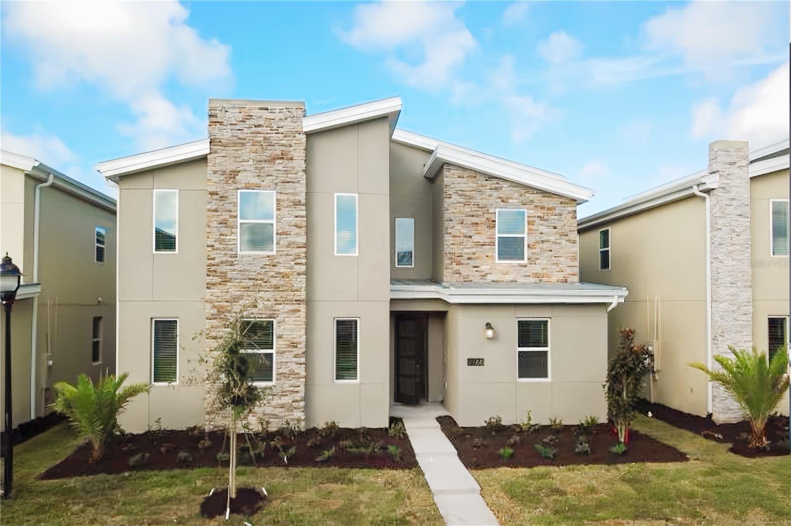 COVE AT STOREY LAKE III - Residential