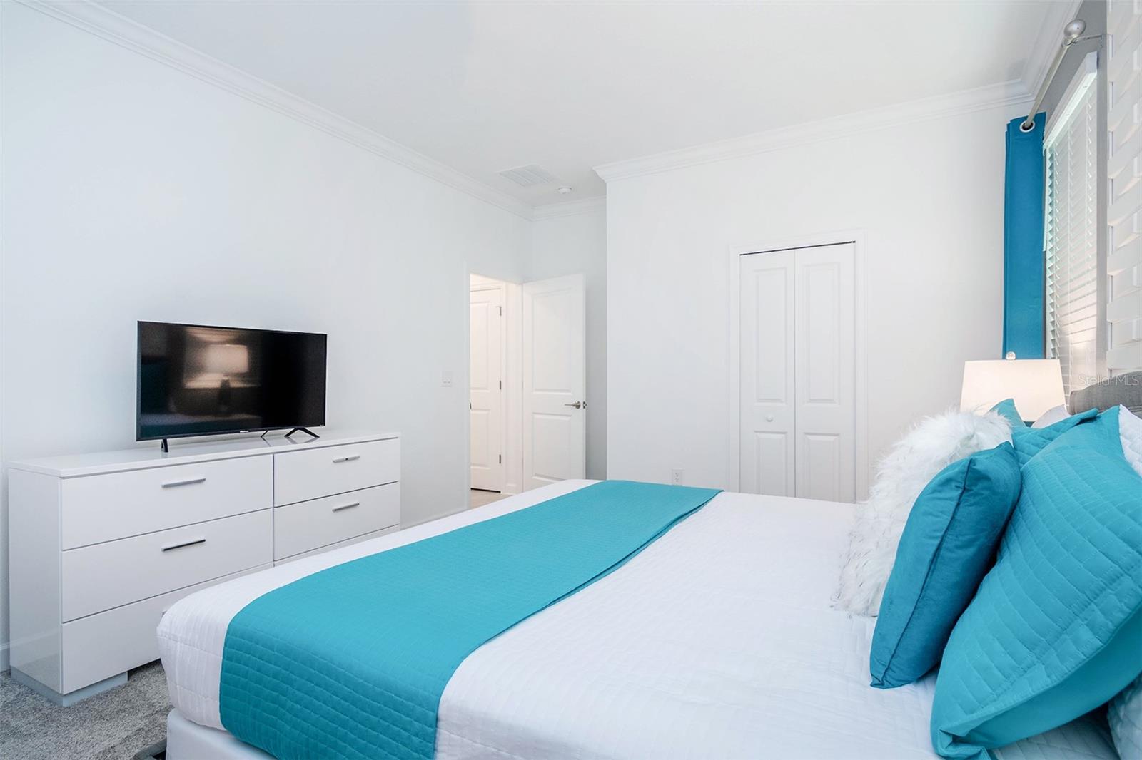 COVE AT STOREY LAKE III - Residential