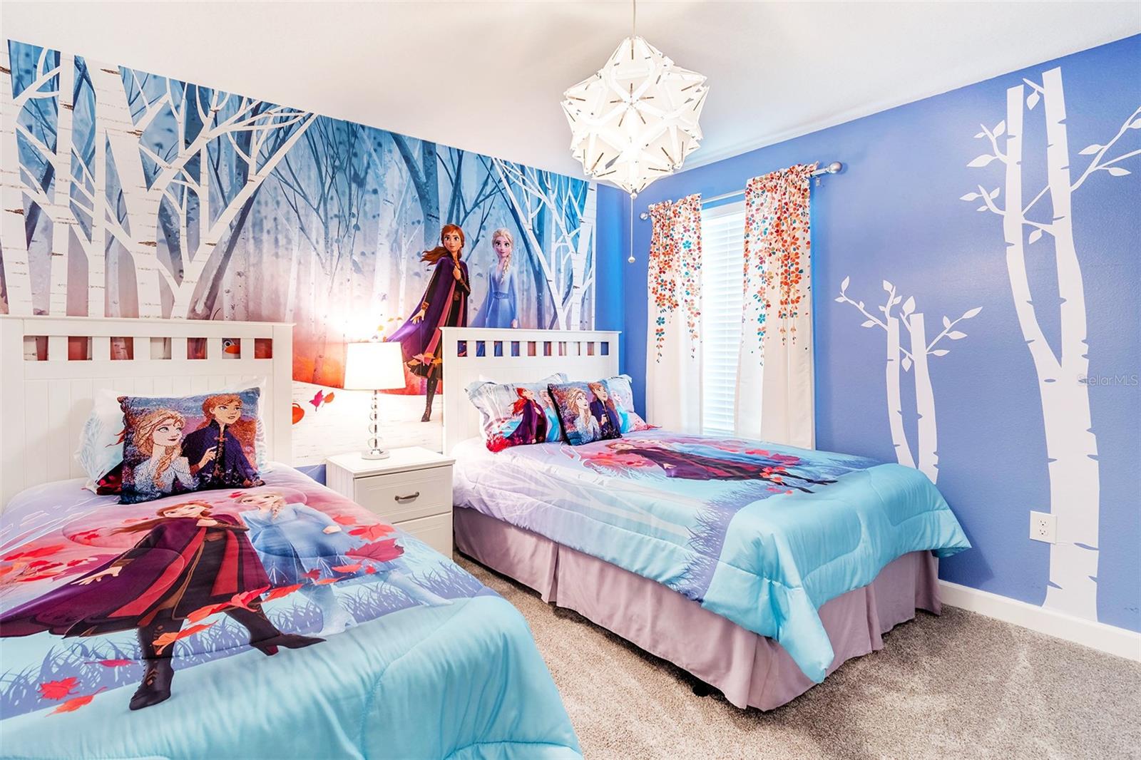 COVE AT STOREY LAKE III - Residential