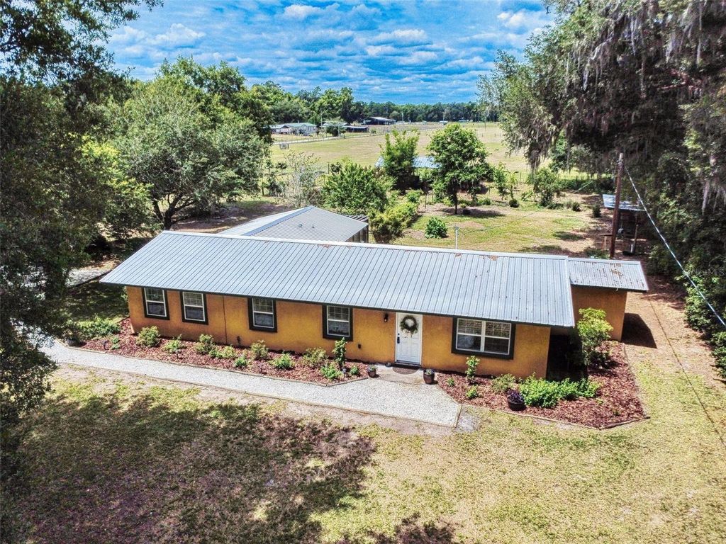 Photo of 2713 Cr 776, Webster, FL 33597 (MLS # G5111451)